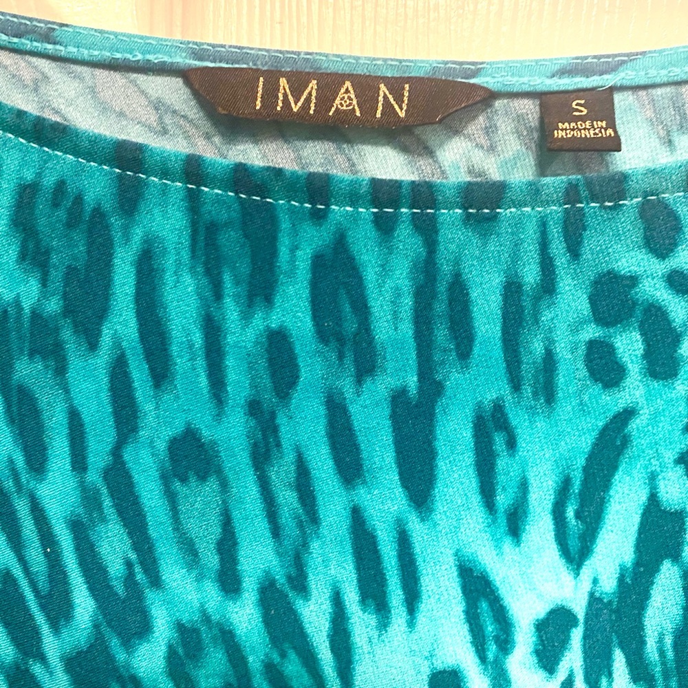 IMAN Turquoise Animal Print Blouse - Picture 3 of 7